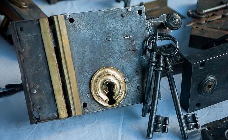 Emergency locksmith north wales